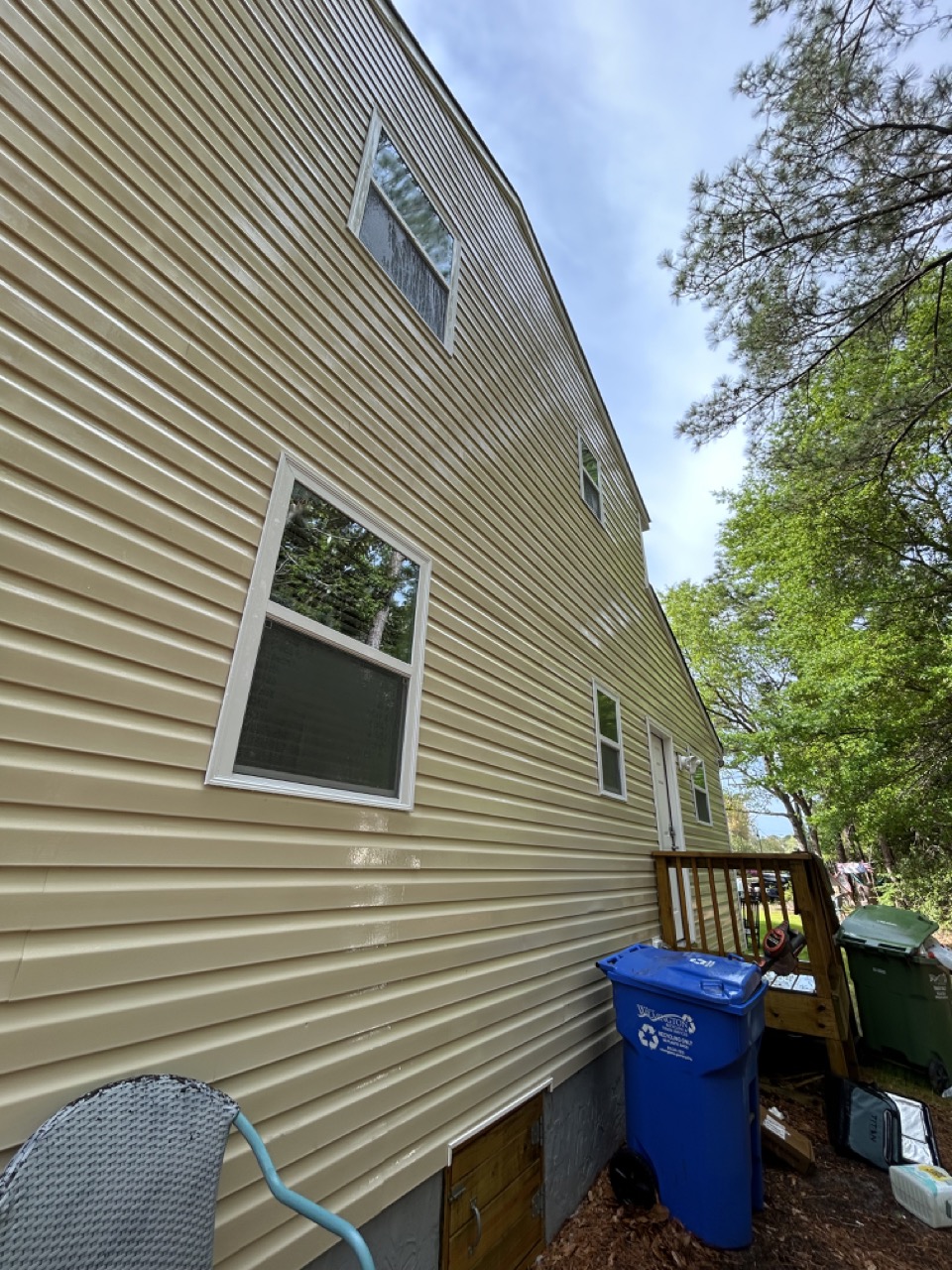 Much Needed House Washing for UNCW Rental in Wilmington, NC Thumbnail