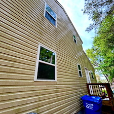 Much-Needed-House-Washing-for-UNCW-Rental-in-Wilmington-NC 1