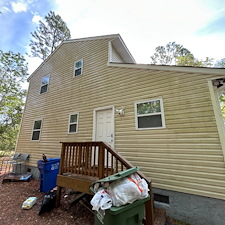 Much-Needed-House-Washing-for-UNCW-Rental-in-Wilmington-NC 7