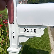 Summer-House-Washing-and-Driveway-Cleaning-in-Beautiful-Wilmington-Neighborhood 6
