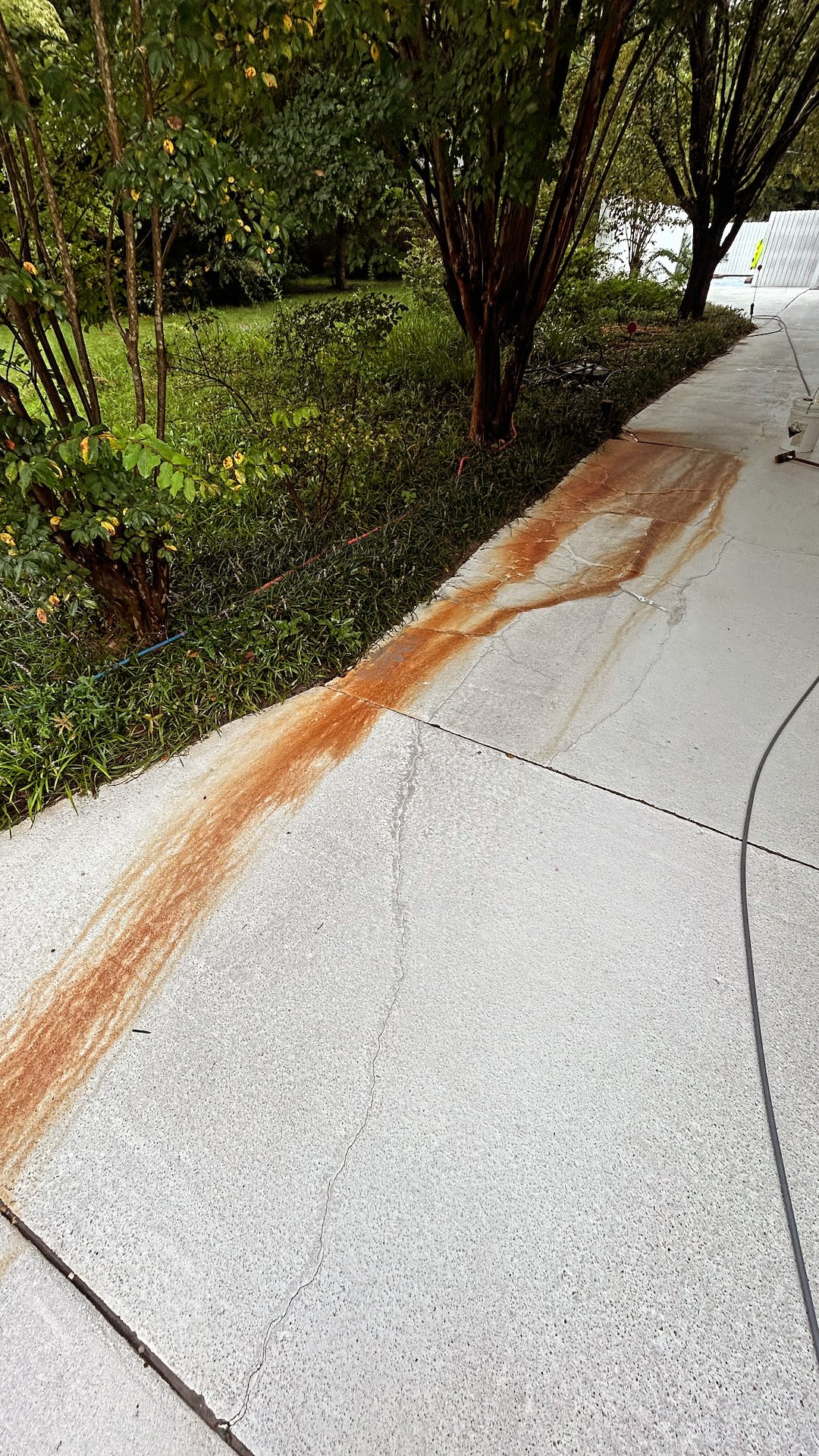 Unbelievable Driveway Cleaning & Rust Removal