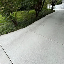 Unbelievable-Driveway-Cleaning-Rust-Removal 1